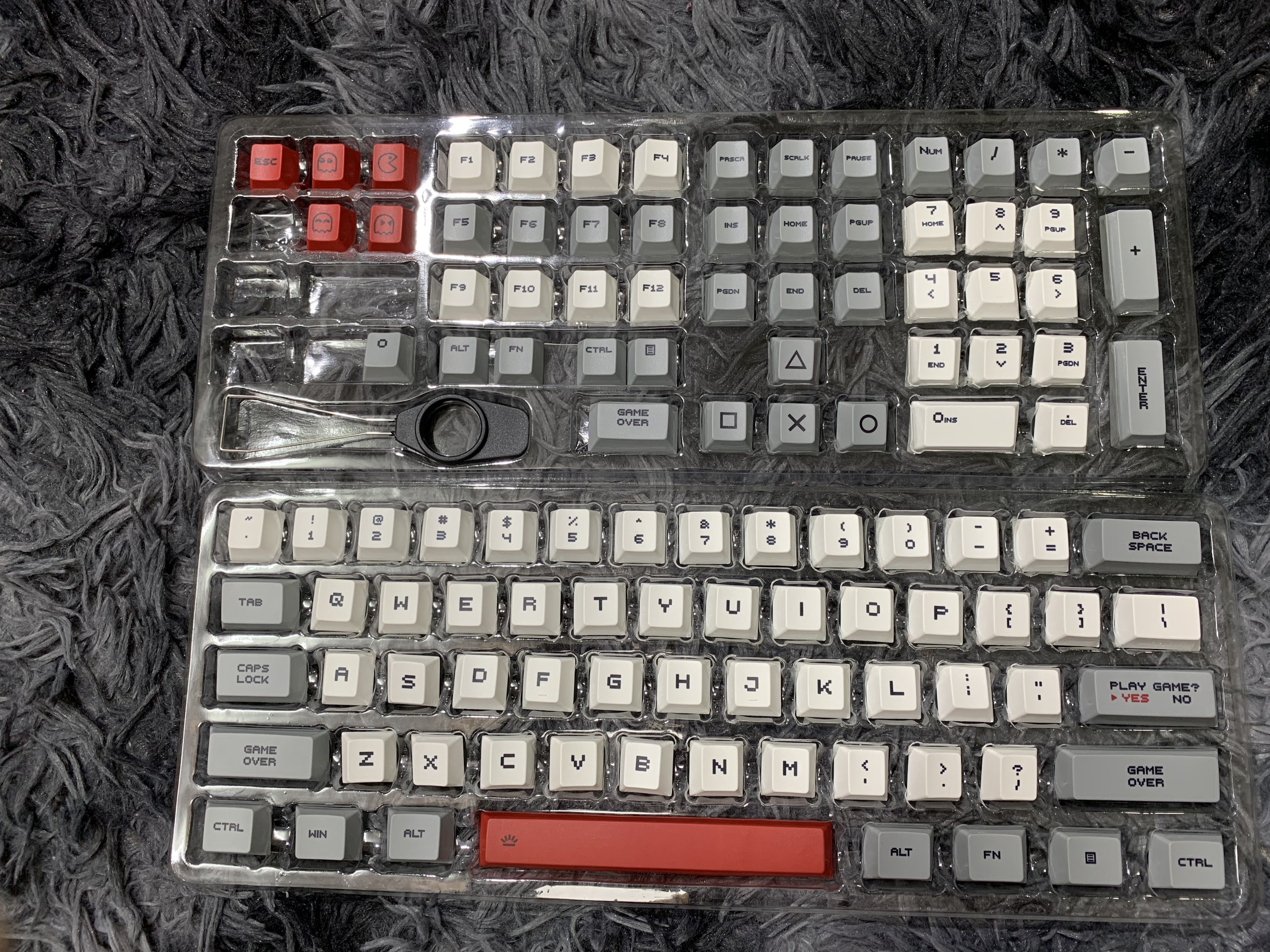 Keycap RETRO 8 BIT Thick PBT Dyesub 114 Phím Cherry Profile 88PC