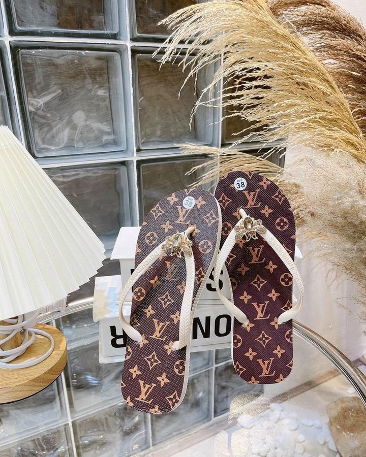 [HCM]DÉP KẸP ONG LV SIÊU HOT