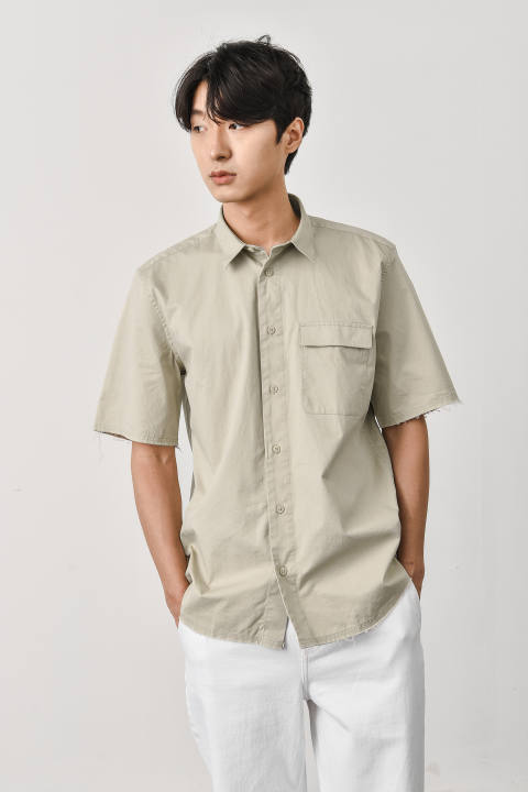 Áo sơ mi tay ngắn, túi ngực trước. REGULAR form – Routine 10S21SHS007 – routine , SKU-1688728257_VNAMZ-7493354779 – go.isclix.com/deep_link/5490542209468627421?url=www.lazada.vn 🛒Top1Shop🛒 🇻🇳Top1Vietnam🇻🇳 🛍🛒 🇻🇳🇻🇳🇻🇳🛍🛒