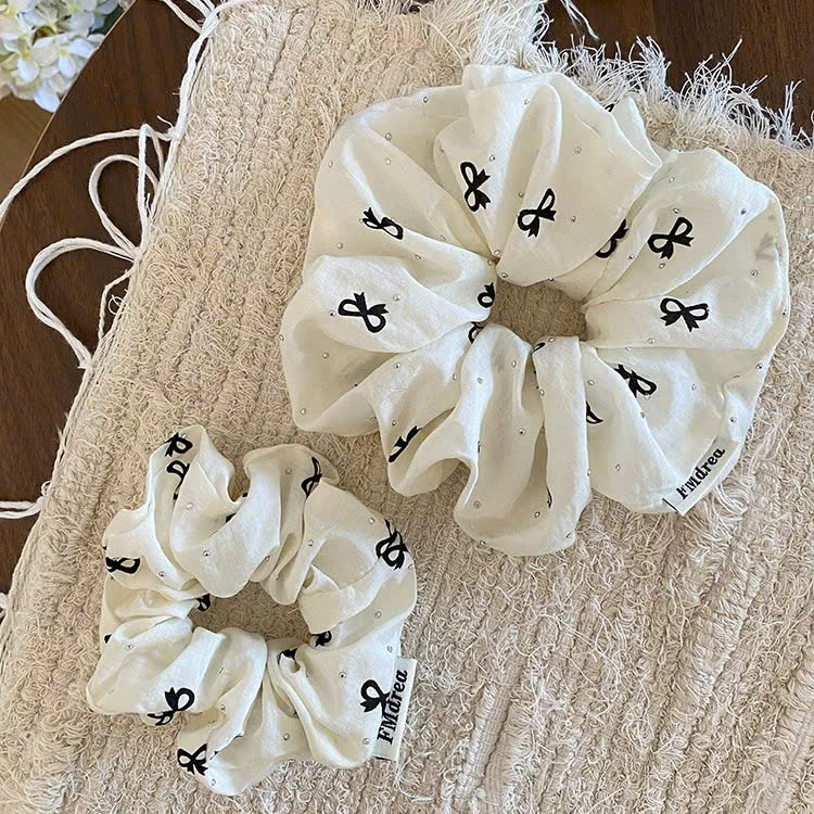 SCRUNCHIES HOA ROSE NEW- CỘT TÓC VẢI THỜI TRANG NỮ