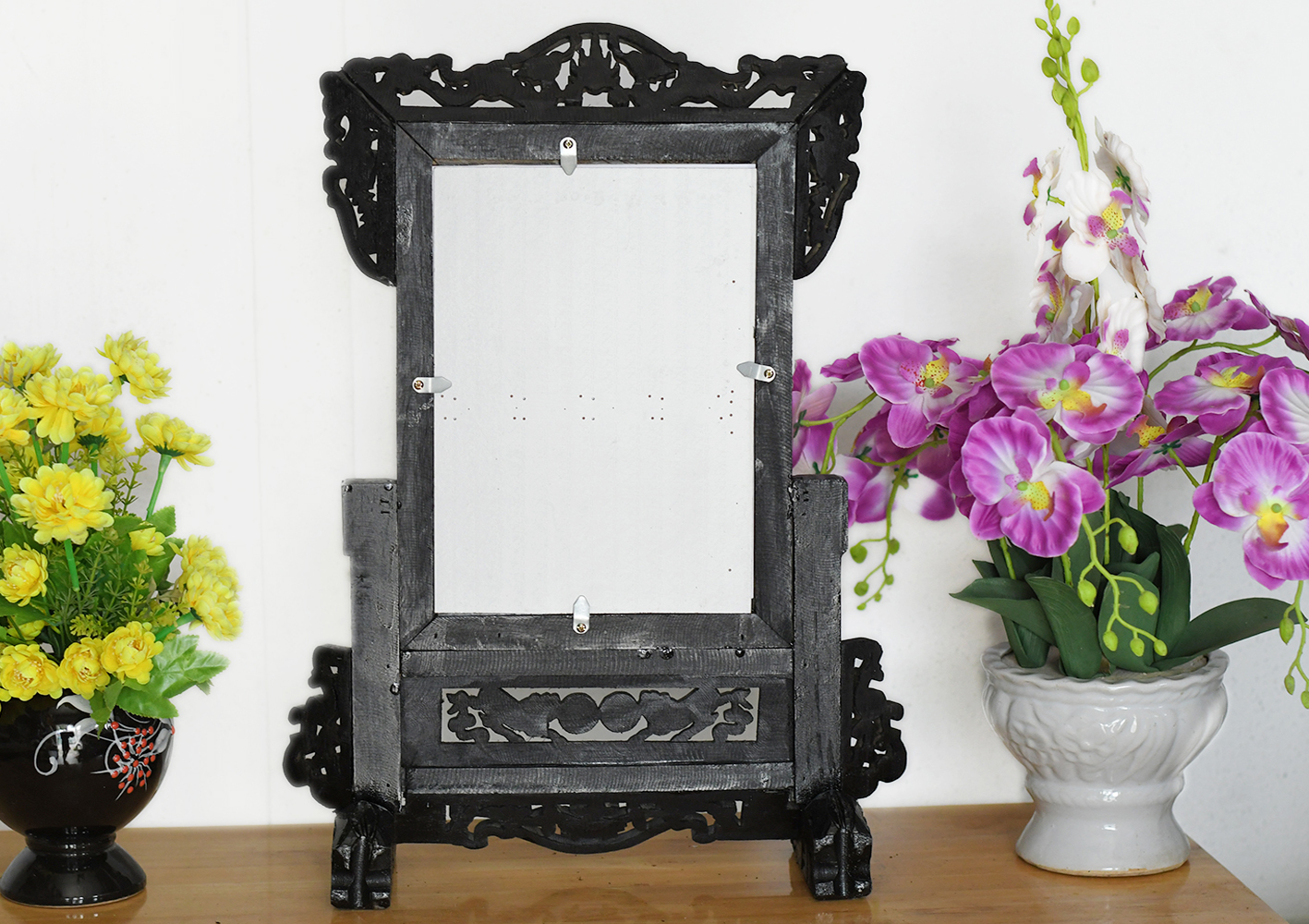 khung thờ gỗ tràm, cẩn ốc xà cừ 25 x 35