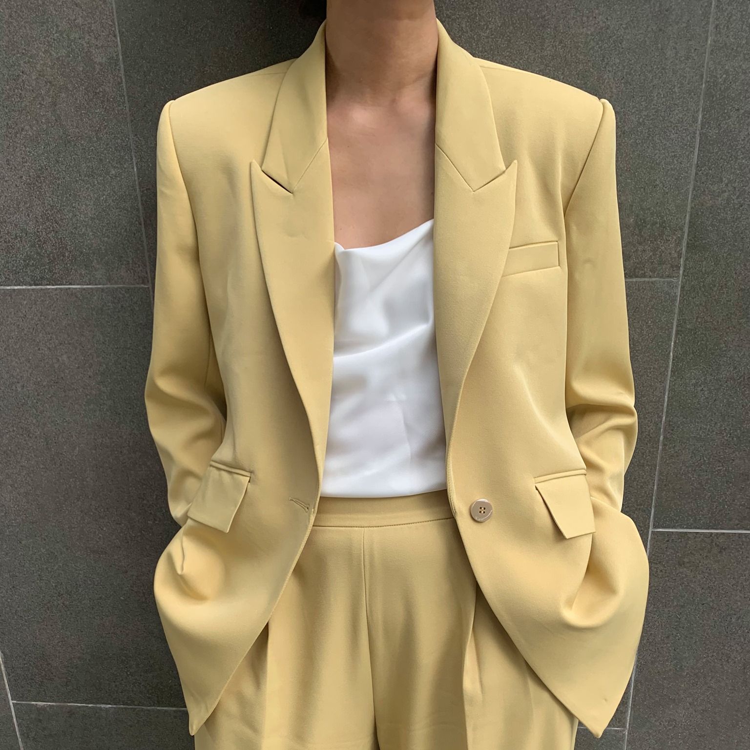 ÁO KHOÁC - BLAZER - VIVIENNE BLAZER
