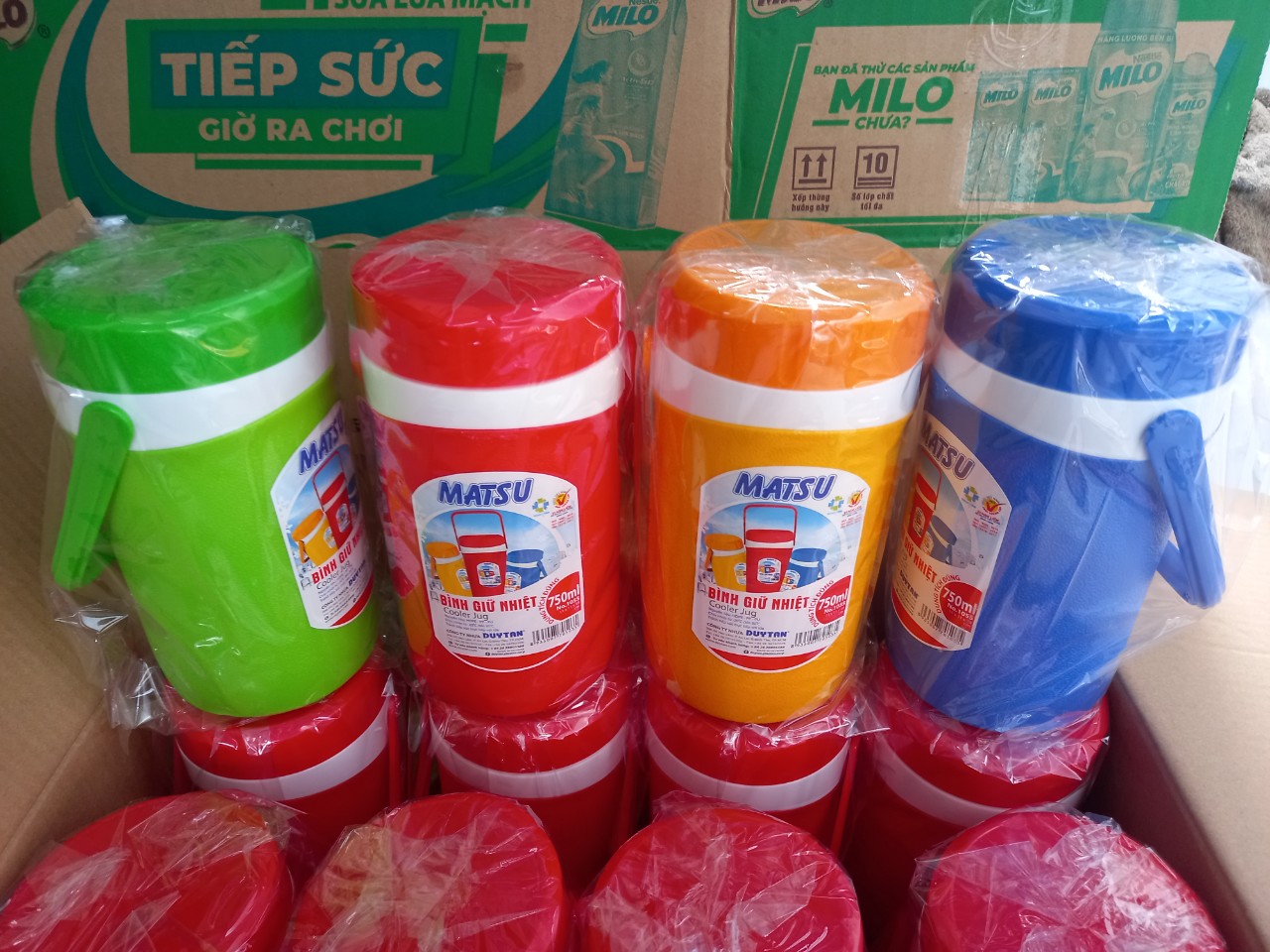 Bình giữ nhiệt 750 mL Duy Tân Matsu