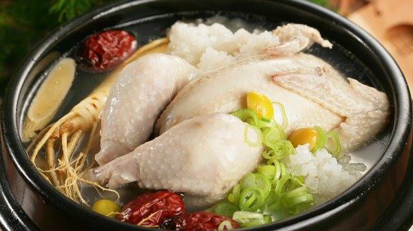 Canh gà hầm sâm Ourhome 800g