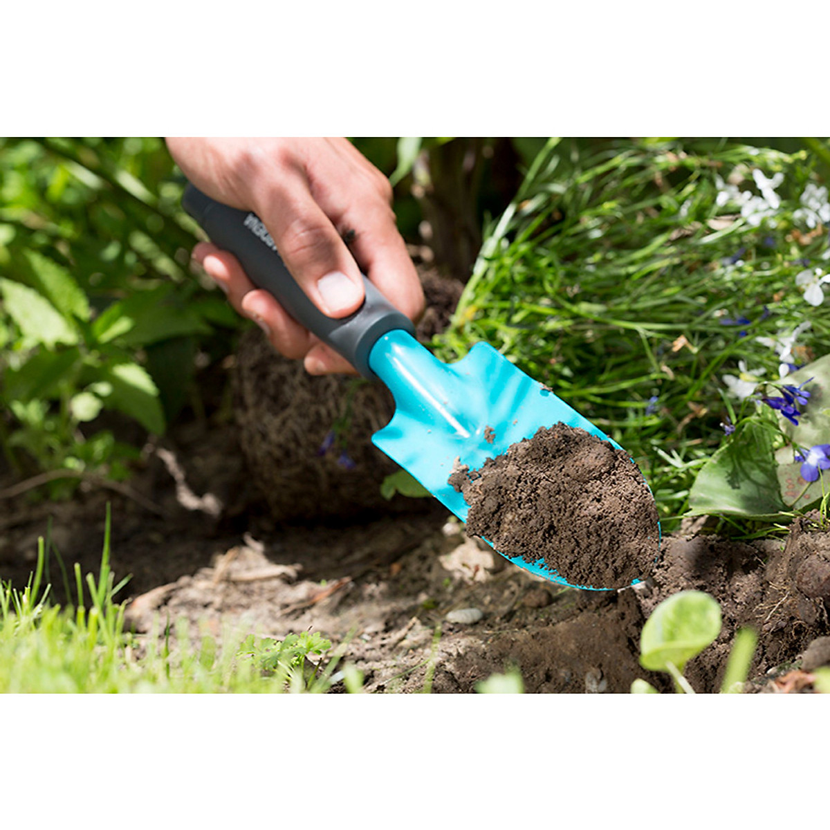 Xẻng Làm Vườn 8Cm Gardena 08950-20