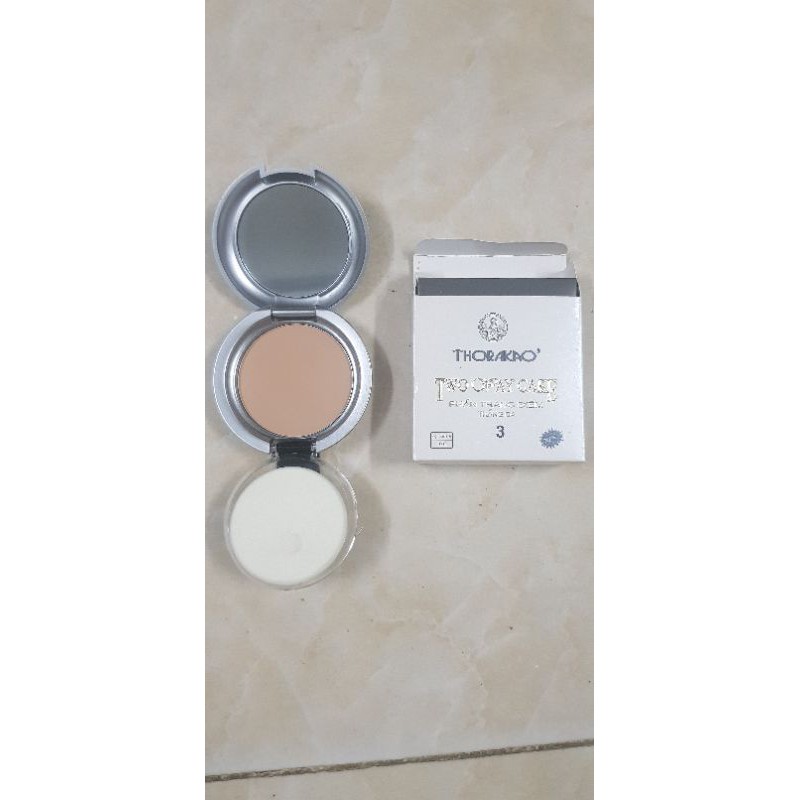 Phấn trang điểm trắng da Thorakao 10g