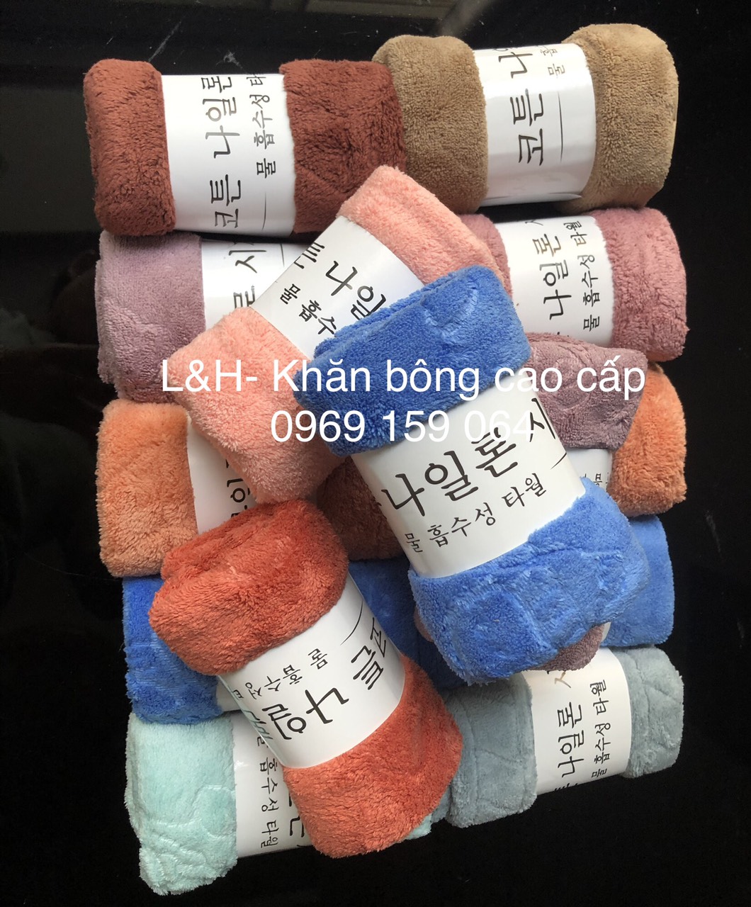 Khăn mặt lông cừu, màu trơn, kt 30x50cm