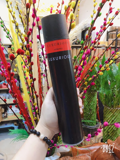 Gôm Xịt Tóc Luxurious 320ml