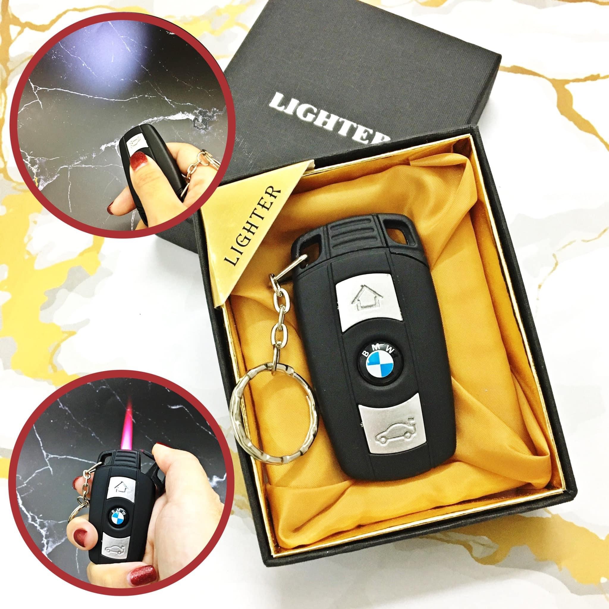 BẬT LỬA KHÈ KÈM MÓC KHOÁ XE HƠI B.M.W CÓ ĐÈN PIN