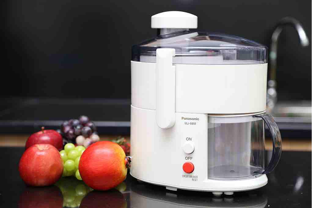 Máy ép Panasonic MJ 68