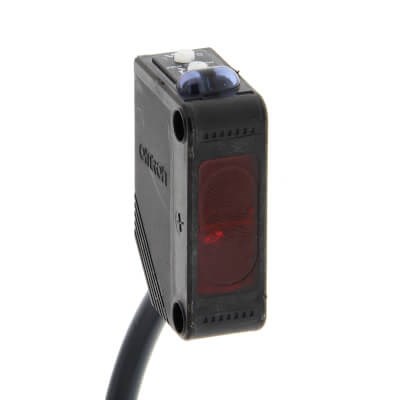 Cảm biến quang omron e3z d61 2m