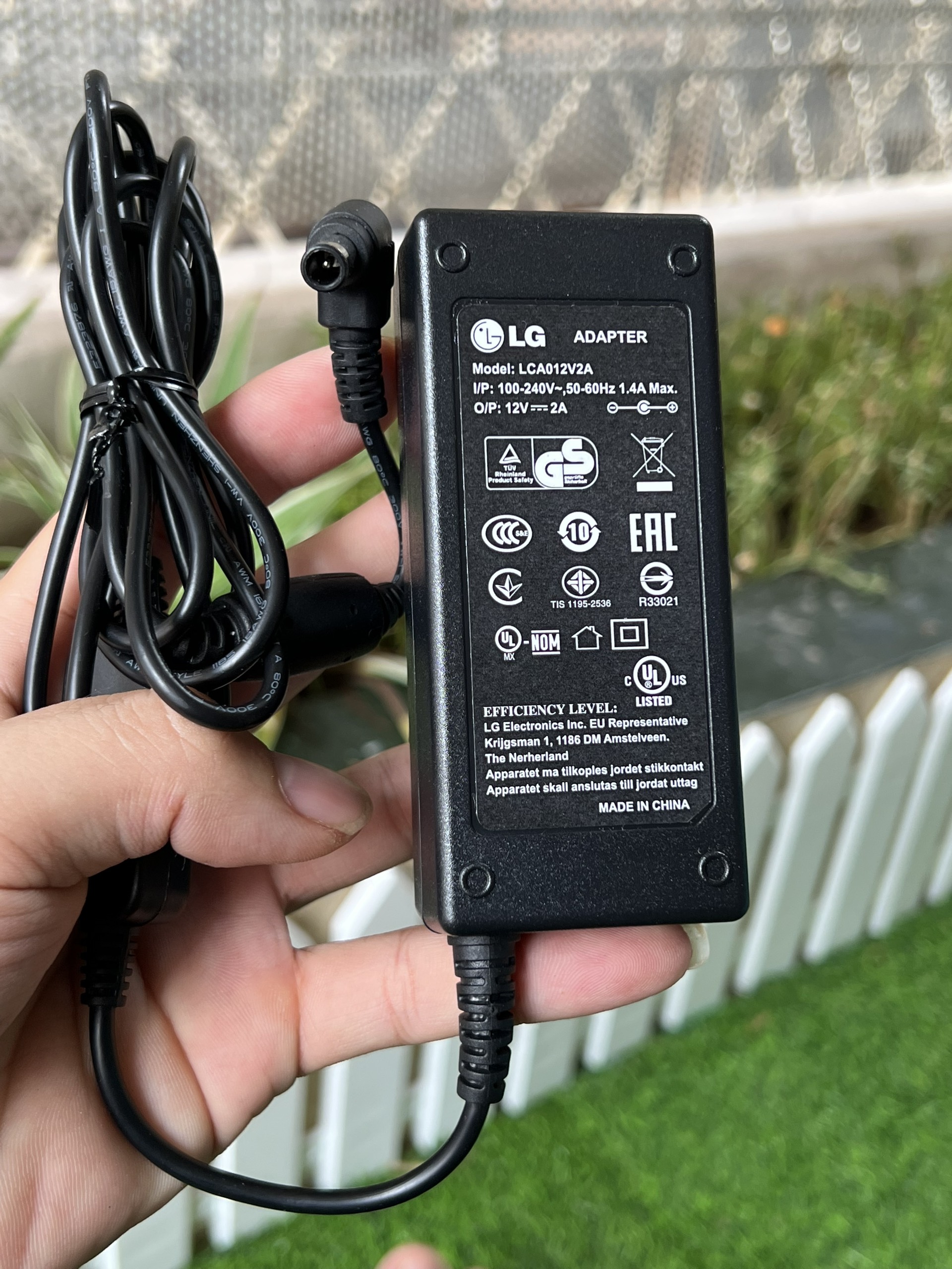 Nguồn 12v2a cho màn hình LG W1943SV