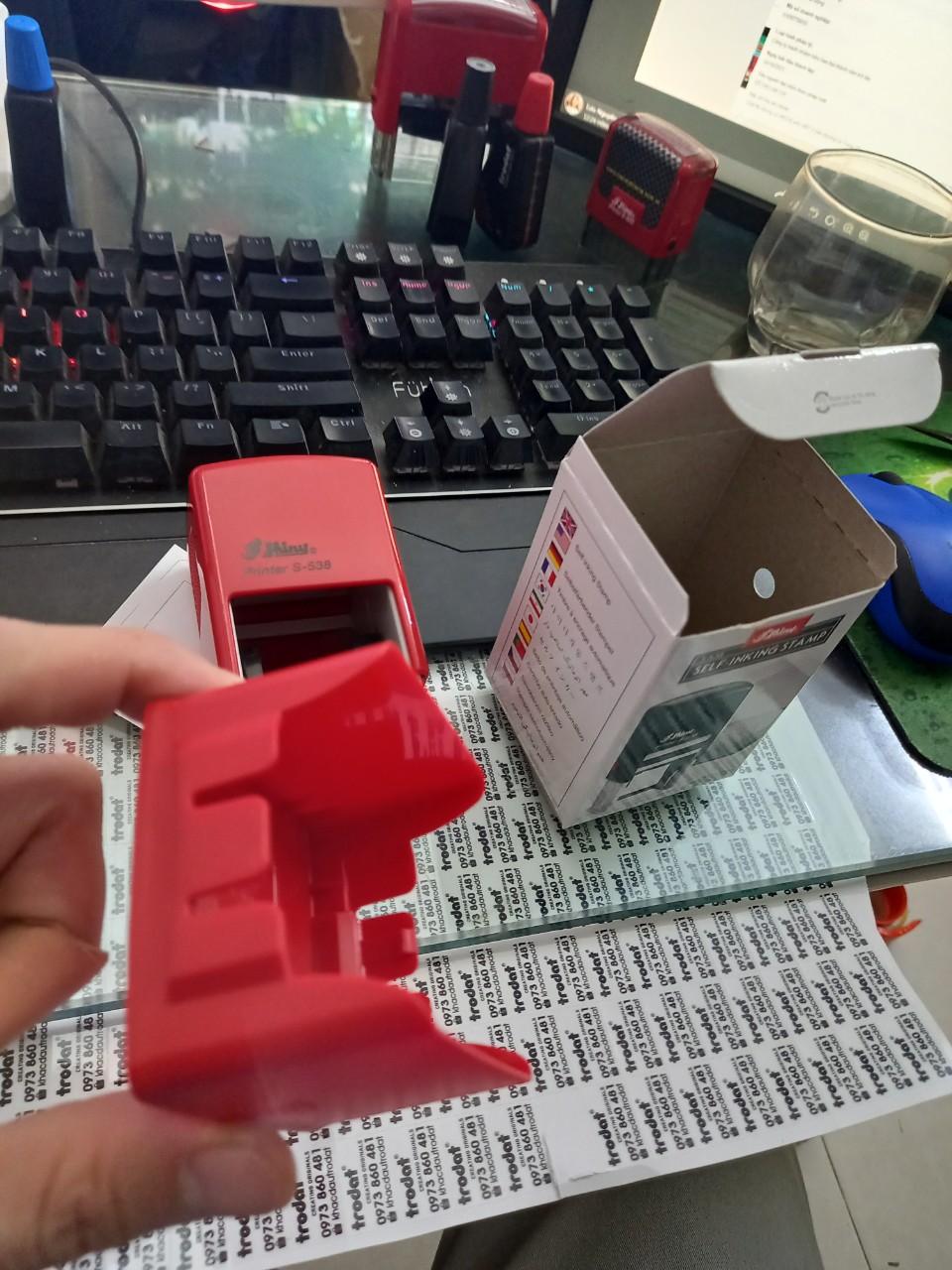 Nắp đậy dấu tròn công ty các loại