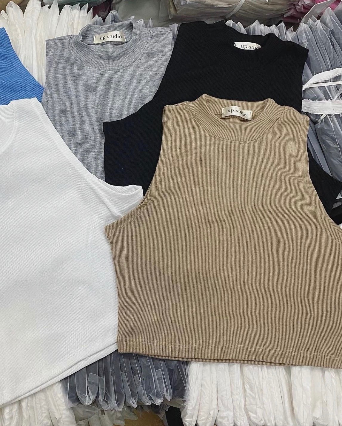 [SALE] ÁO CROPTOP 3 LỖ THUN GÂN (ảnh thật)