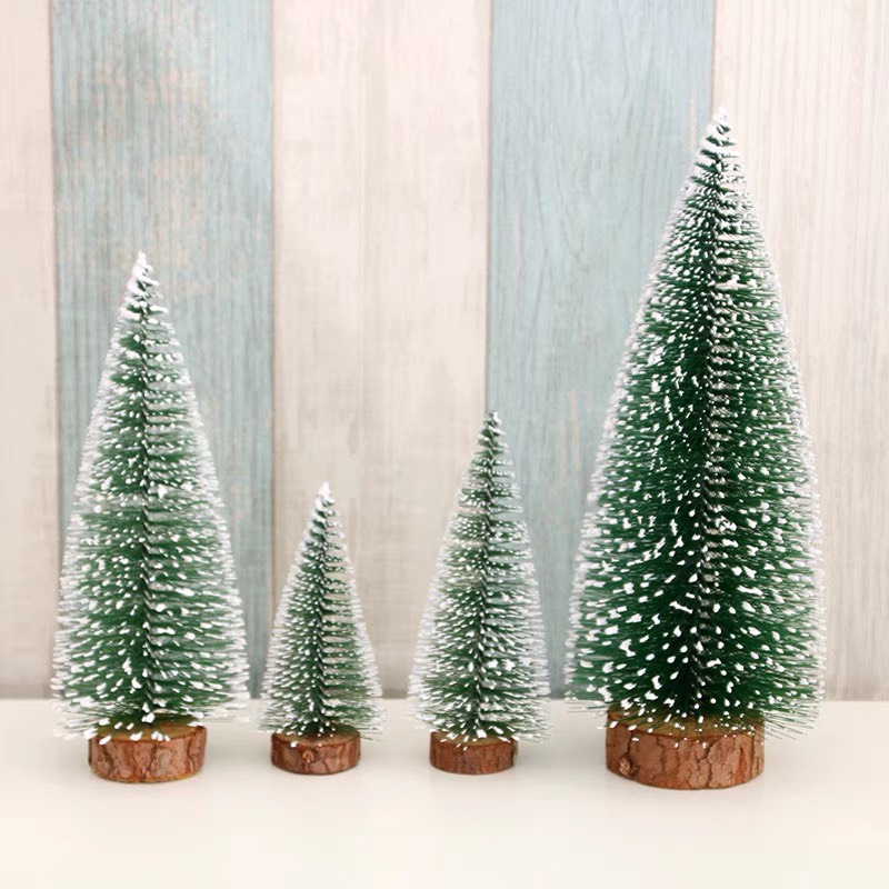 Cây thông Noel mini để bàn trang trí giáng sinh