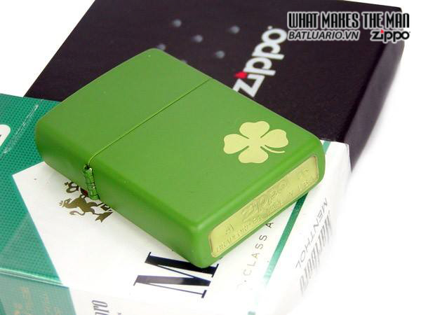 Bật lửa zippo 21032 - Bật lửa zippo Shamrock Green Matte