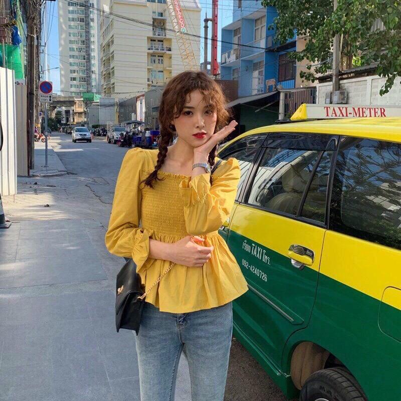 Áo nhún cổ vuông tay phồng