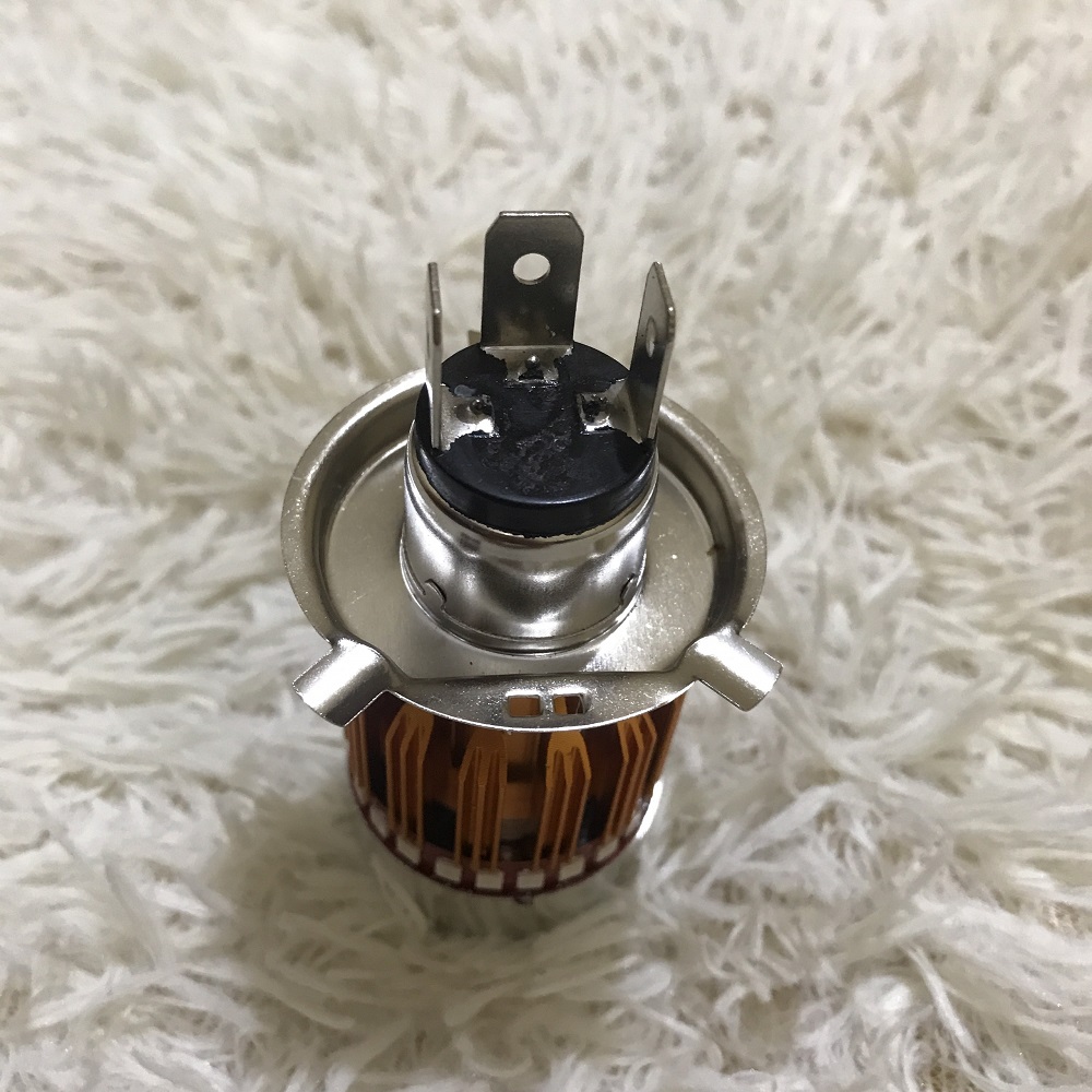 Đèn LED pha xe máy nháy nhiều chế độ màu - chân H4, M5 (H2)