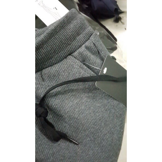 Quần Jogger gân tăm- thời trang nữ cá tính