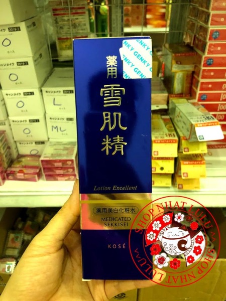 Nước hoa hồng/ Lotion/ Toner cao cấp dưỡng trắng mờ nám Kose Sekkisei Medicated Excellent 200ml - Nội địa Nhật cao cấp