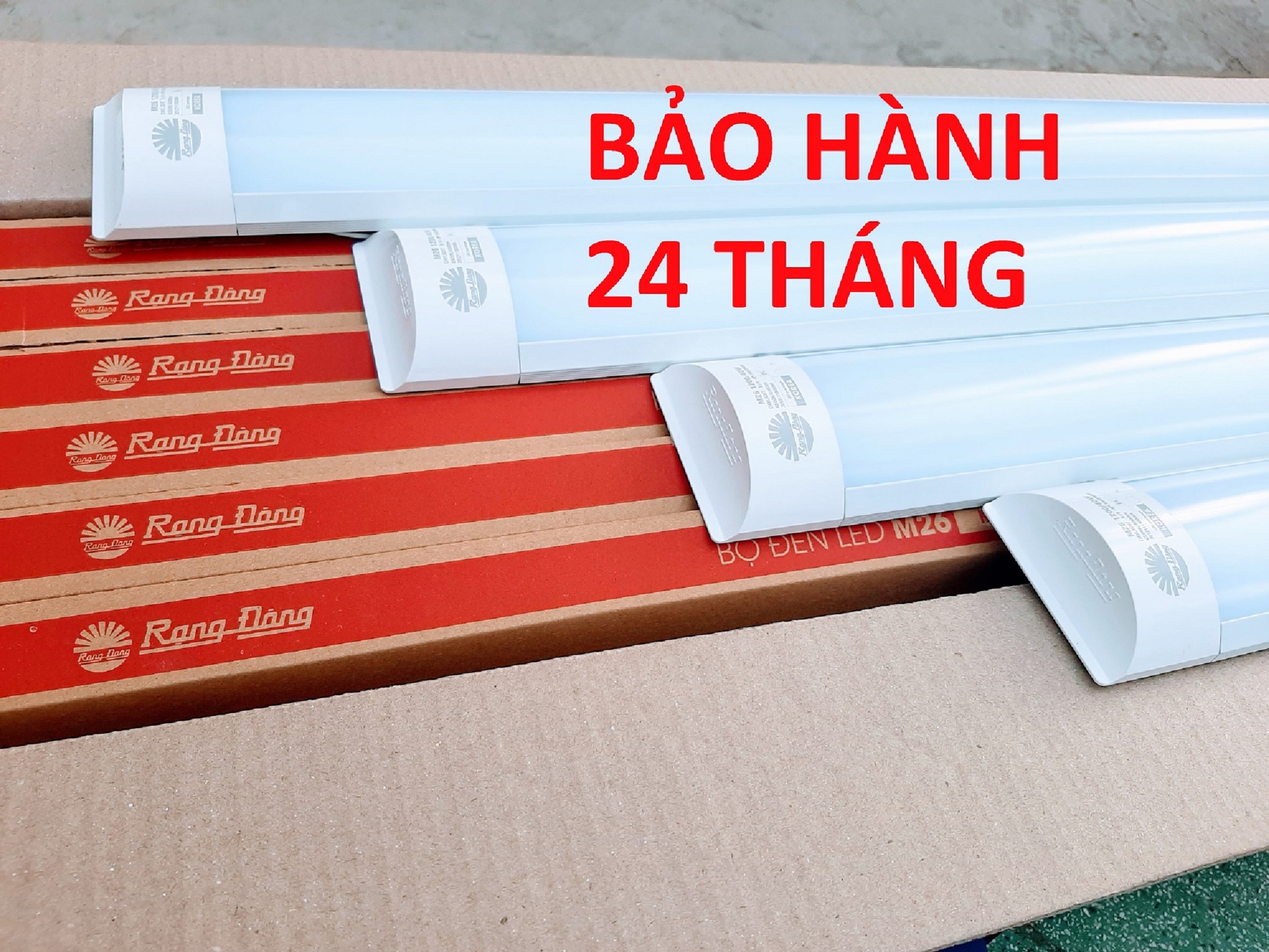Bộ 4 5 Đèn Led bán nguyệt Rạng Đông 40W M26 dài 1m2 siêu sáng tiết kiệm điện.