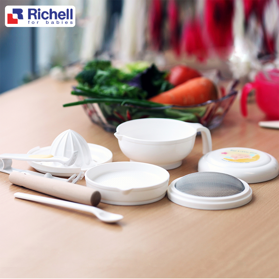 Bộ chế biến ăn dặm kiểu Nhật Richell - 8 món