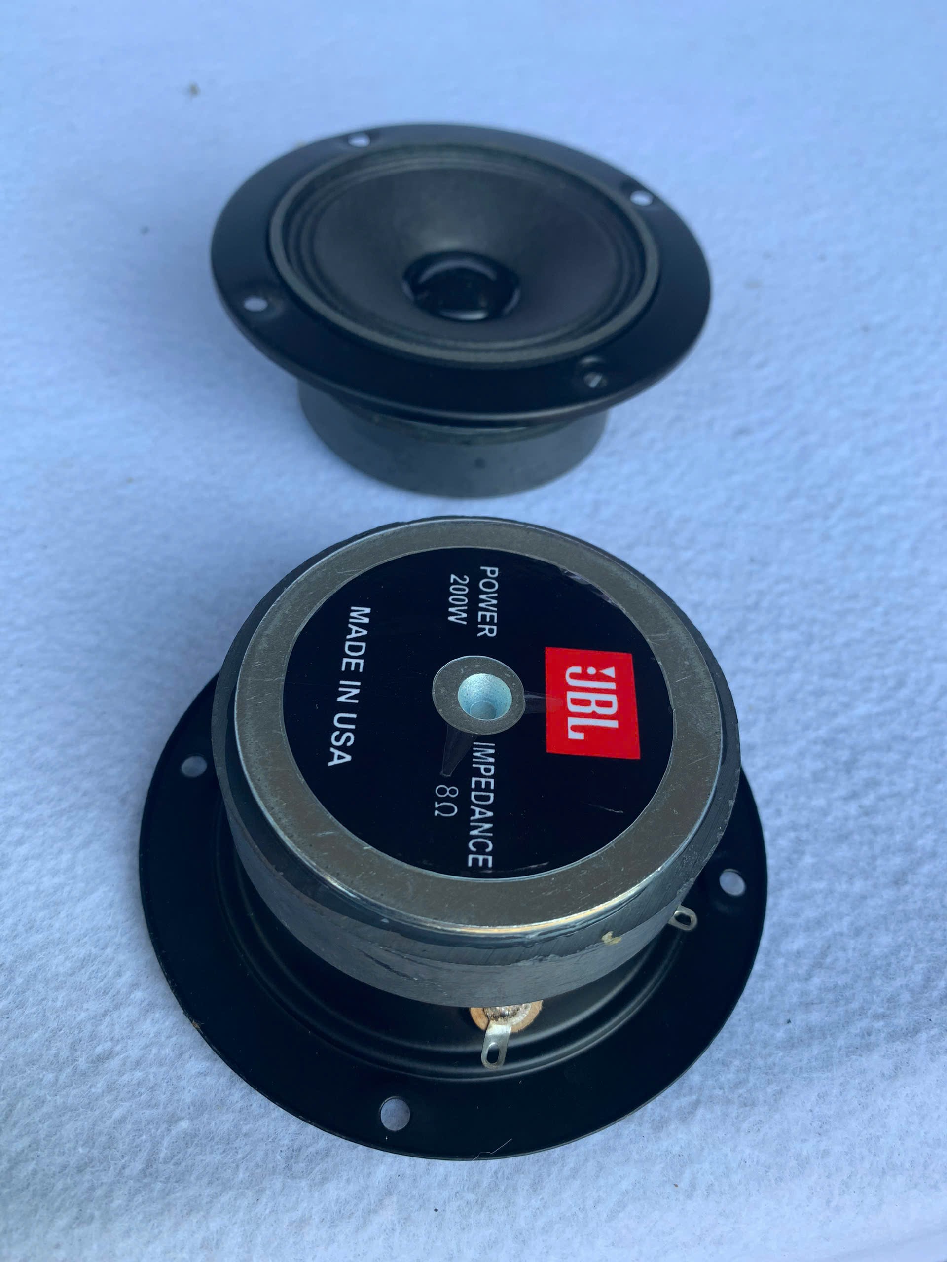 GIÁ MỘT CỦ LOA TRÉP 10CM JM TRÒN TỪ ĐƠN 70 CÔN 16