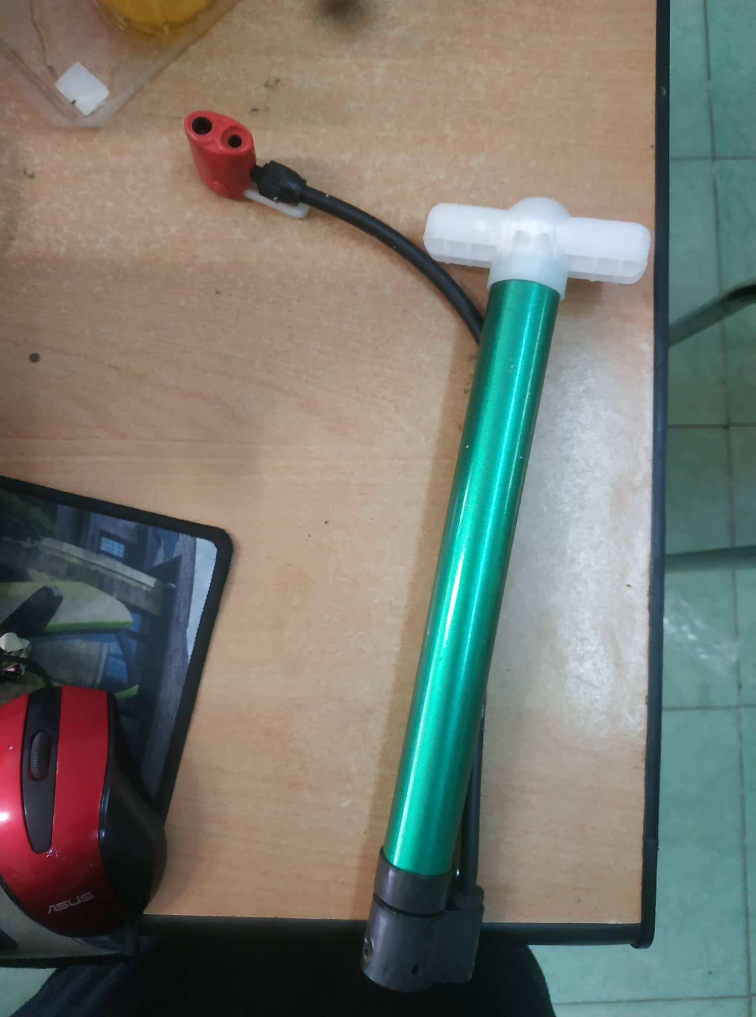 [HCM]Ống bơm bánh xe mini tiện lợi