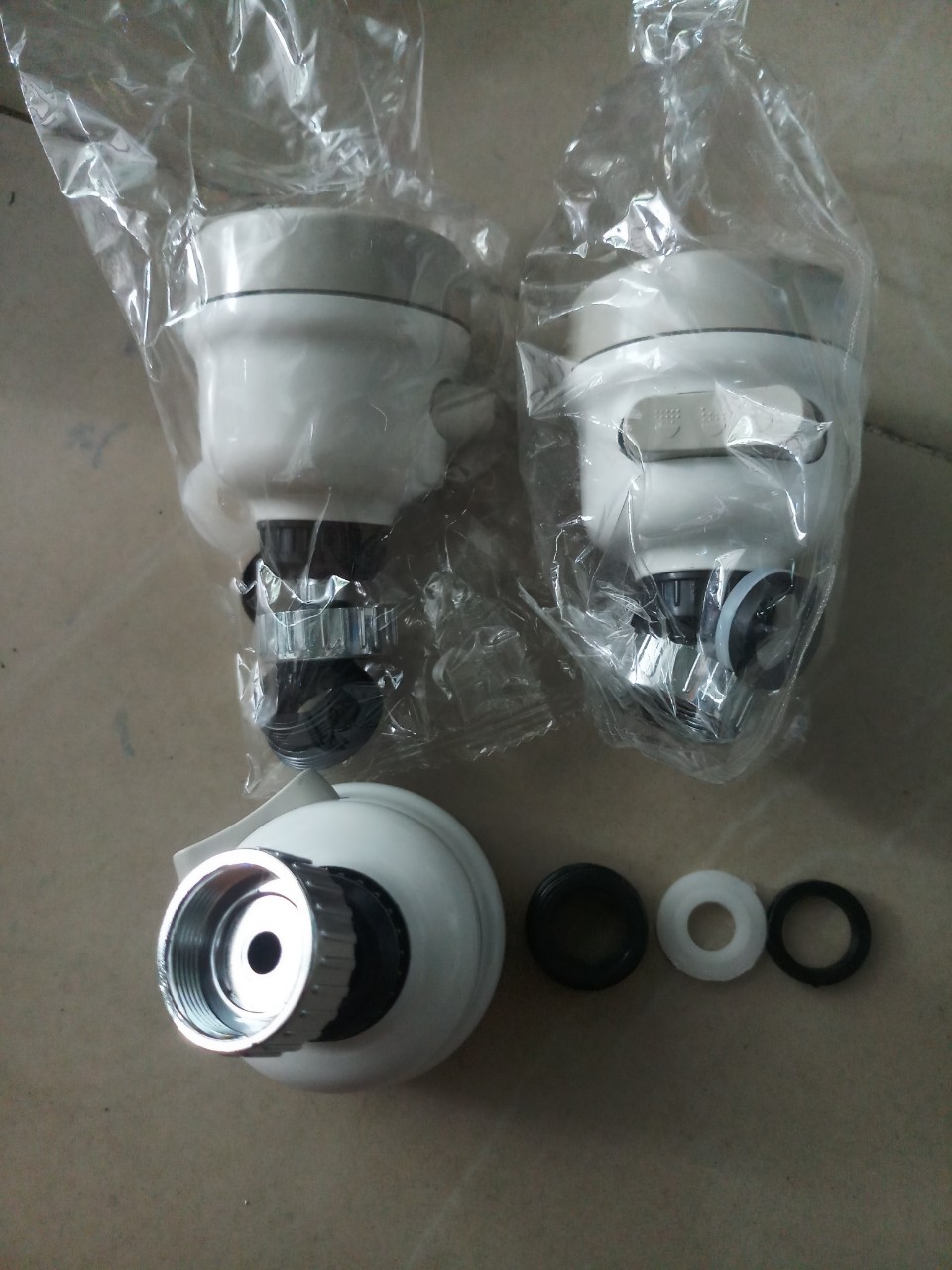 Đầu vòi rửa chén tăng áp, Xoay 360 độ