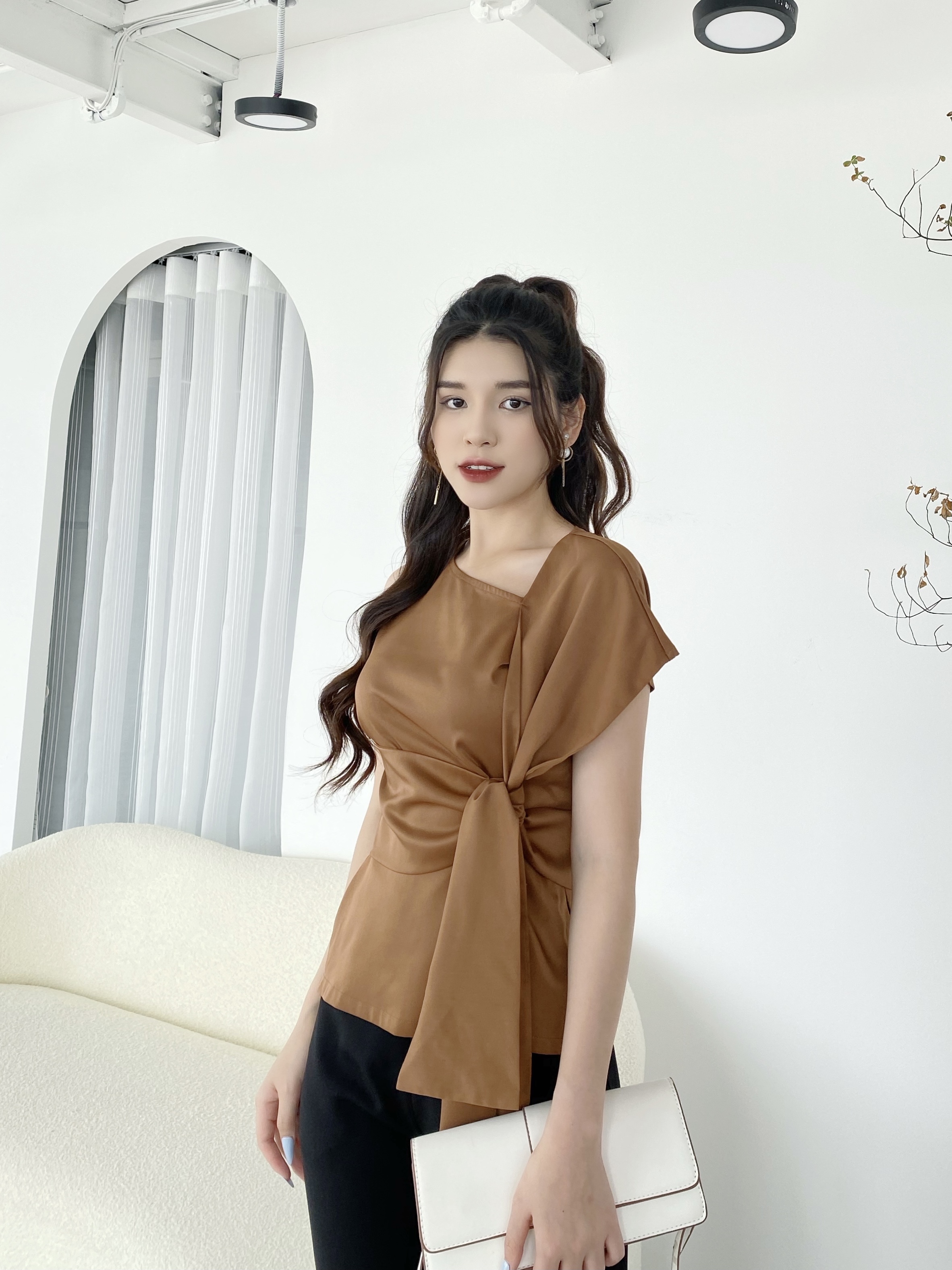 Áo công sở ngắn tay thắt nơ PERLA