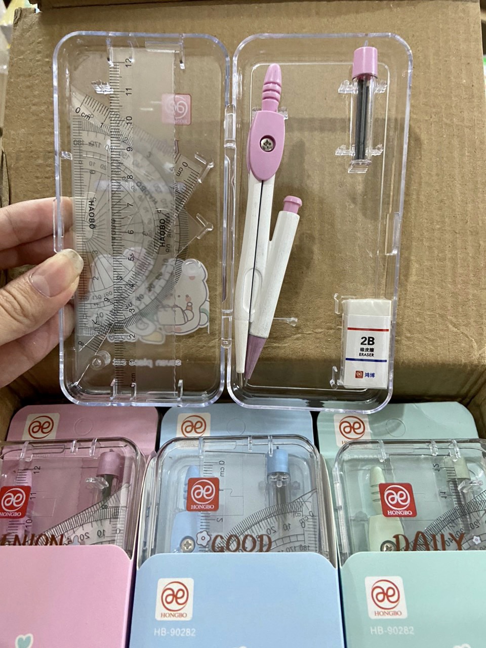 Bộ thước kẻ compa, thước kẻ, eke tẩy, ngòi chì CP241