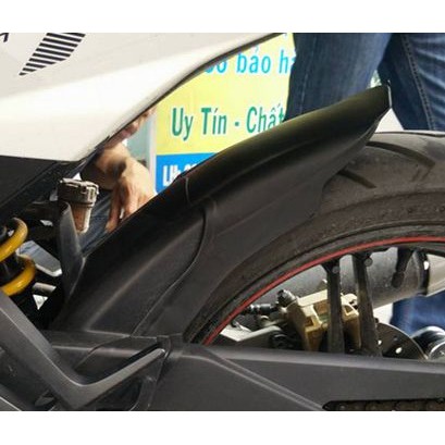 Dè nối dài Ex150 - chắn bùn nối dài Ex150 - logo ngẫu nhiên