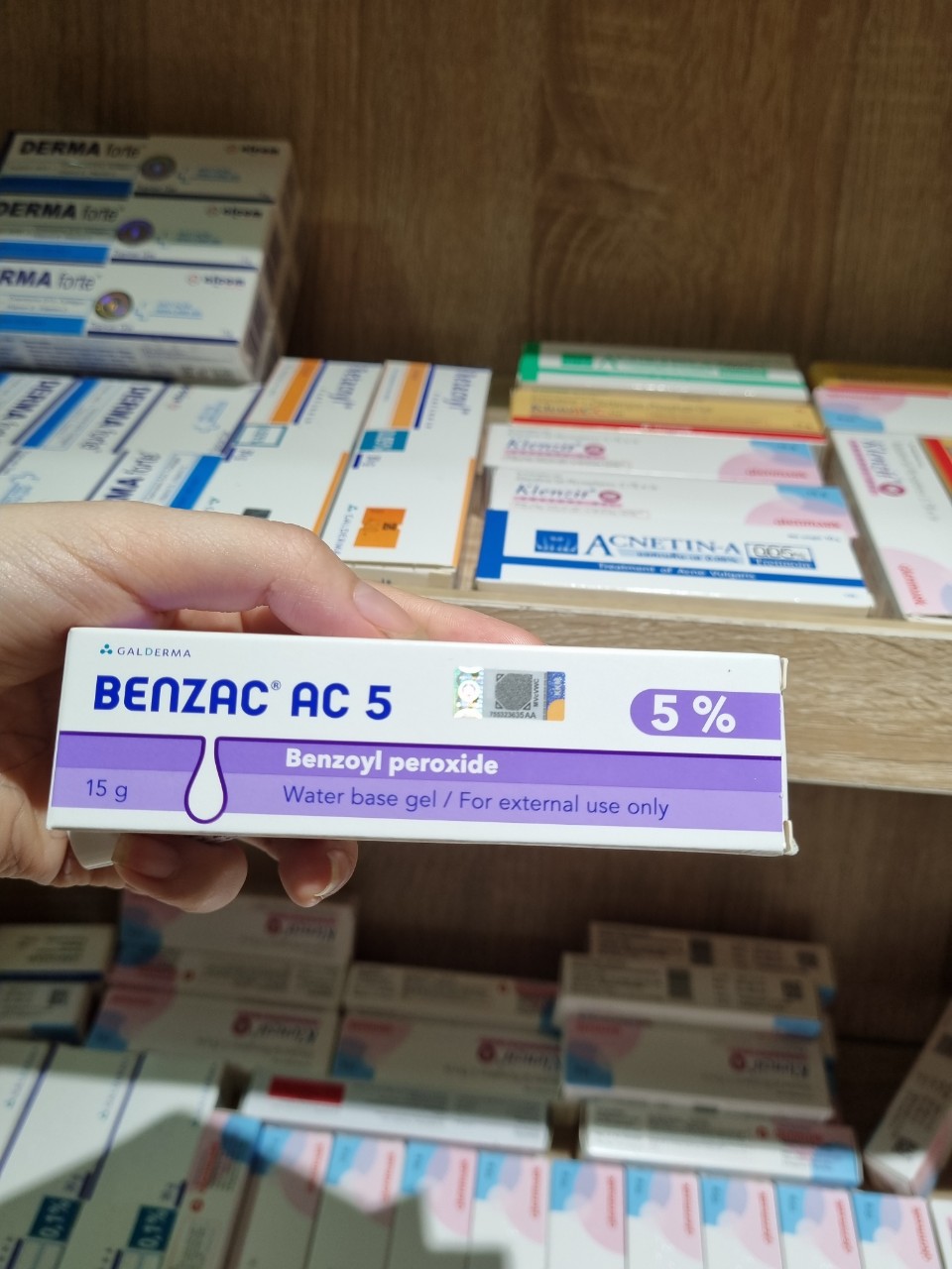 [15g] KEM GIẢM MỤN BENZAC AC 5% (BENZOYL PEROXIDE)