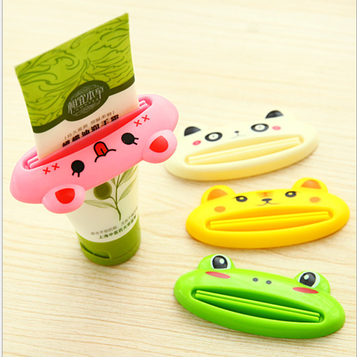 Dụng Cụ Kẹp Kem Đánh Răng Hình Thú Siêu Yêu