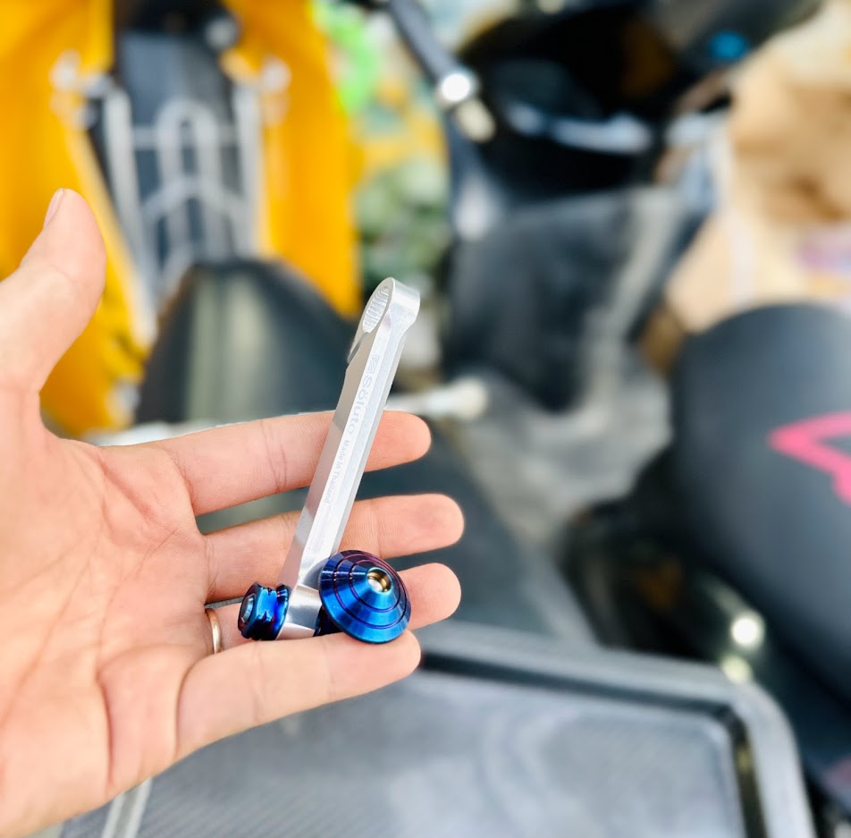 Càng thắng Nhôm Solute Thailand Núm Titanl