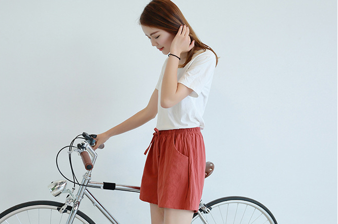 Quần đùi nữ, quần short nữ chất vải mềm cực mát
