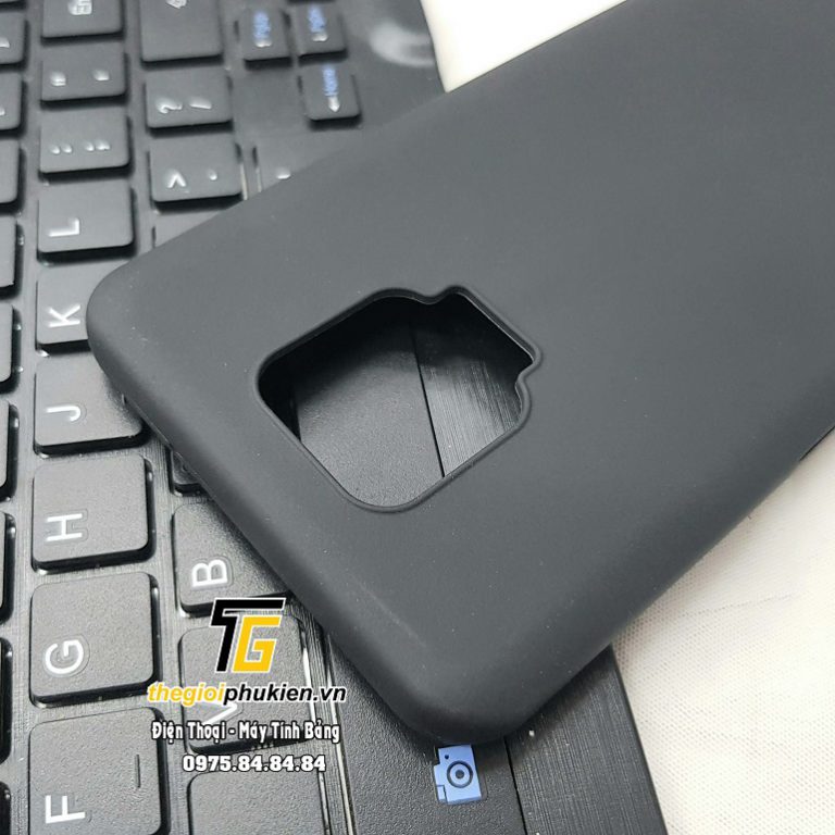 Ốp lưng Vsmart Aris, Aris Pro silicon dẻo màu đen
