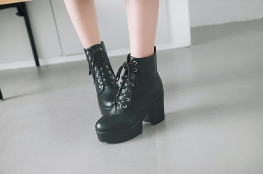 Giày boot 7 phân cổ cao