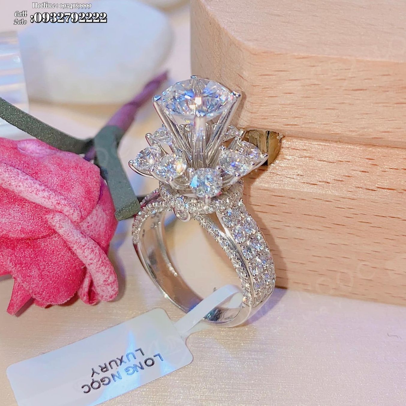 [HCMC] beautiful women rings with gold plated, 24K gold ring, 18K gold plated silver ring, mita n068 luxury shining crystal rhinestone crystal diamond ring women elegant luxury bling