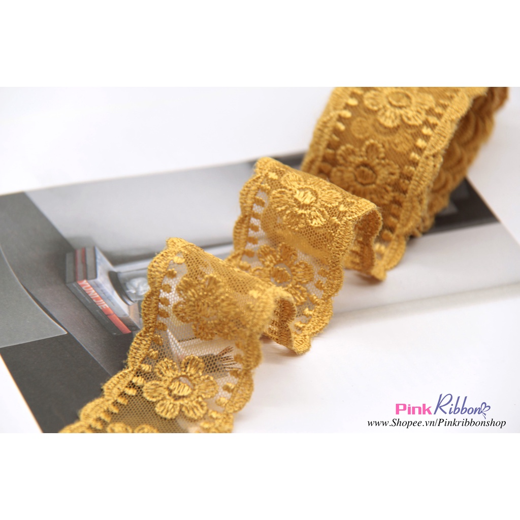 Ren thêu hoa nhiều màu cỡ 3.8cm