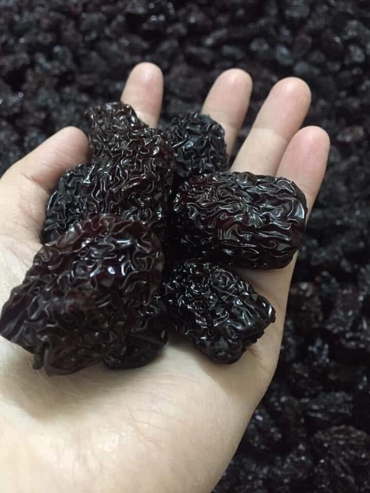 1KG TÁO ĐEN NGON DẺO