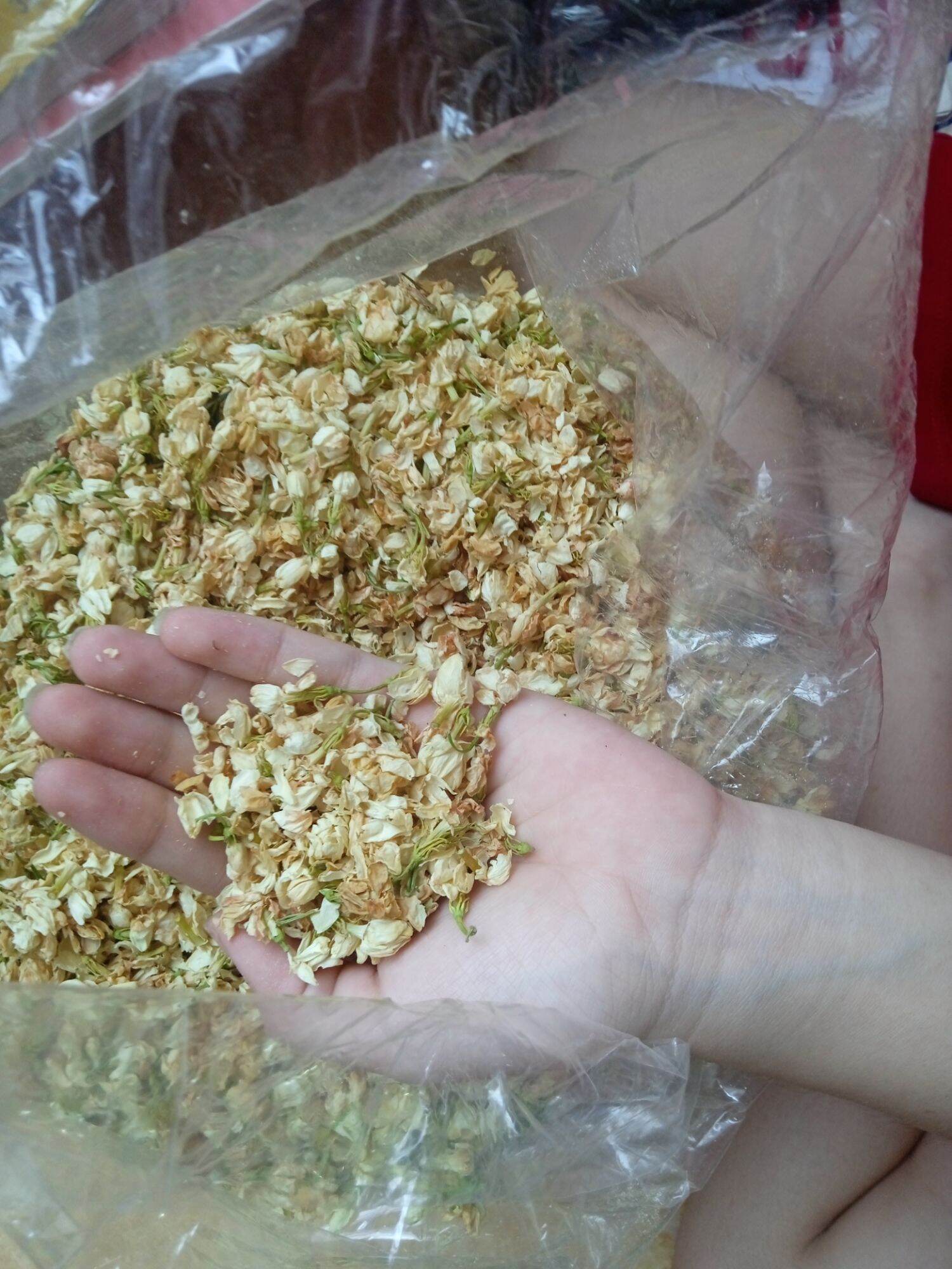 100gr hoa nhài ( hoa lài) sấy khô thơm mát bổ.