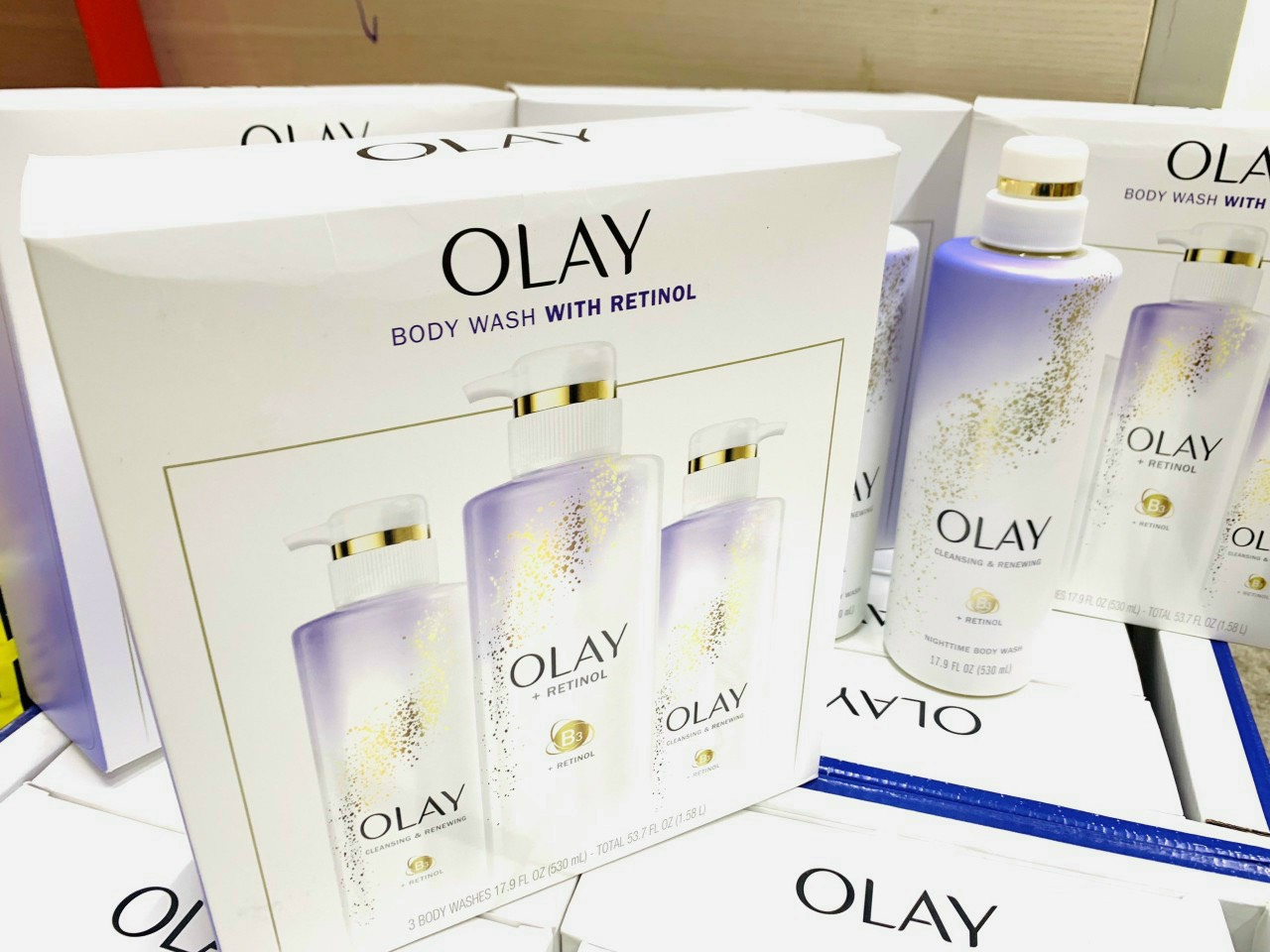 [HCM]Sữa tắm trắng da giảm thâm Olay-Retinol