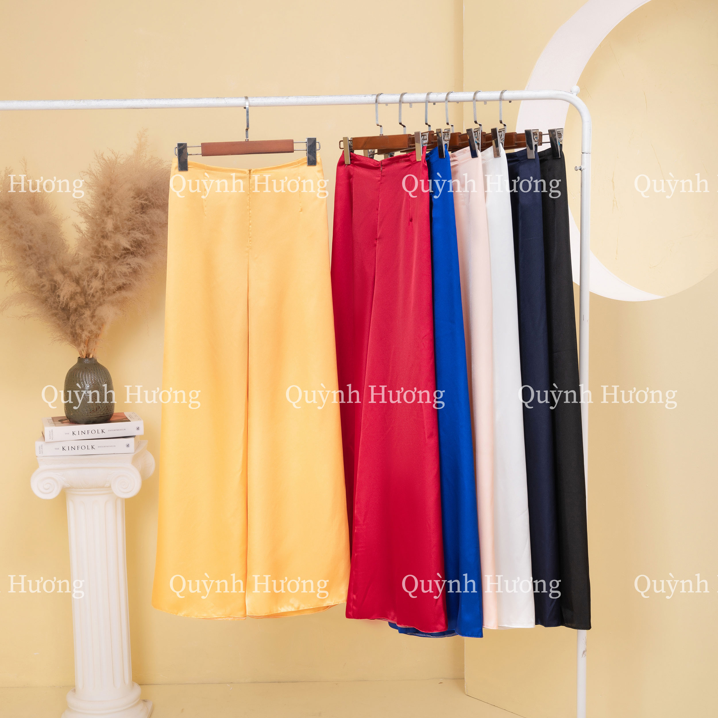 Quần phi bóng mặc áo dài mềm mại