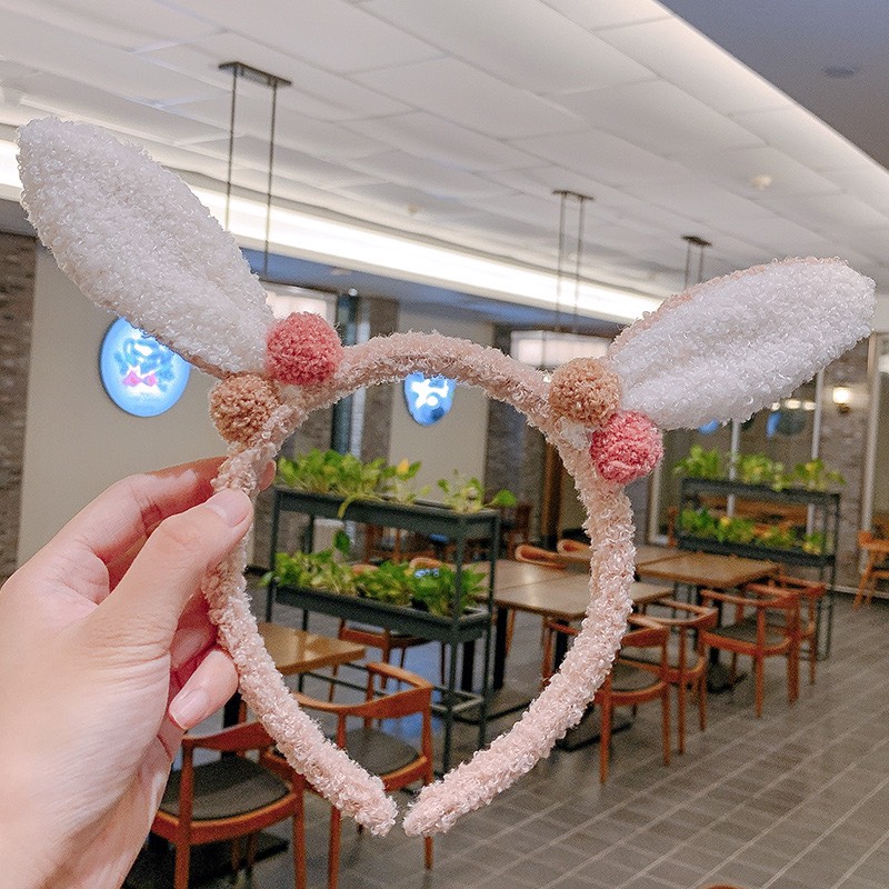 Bờm Tai Thỏ Đính Cục Bông Cực Xinh