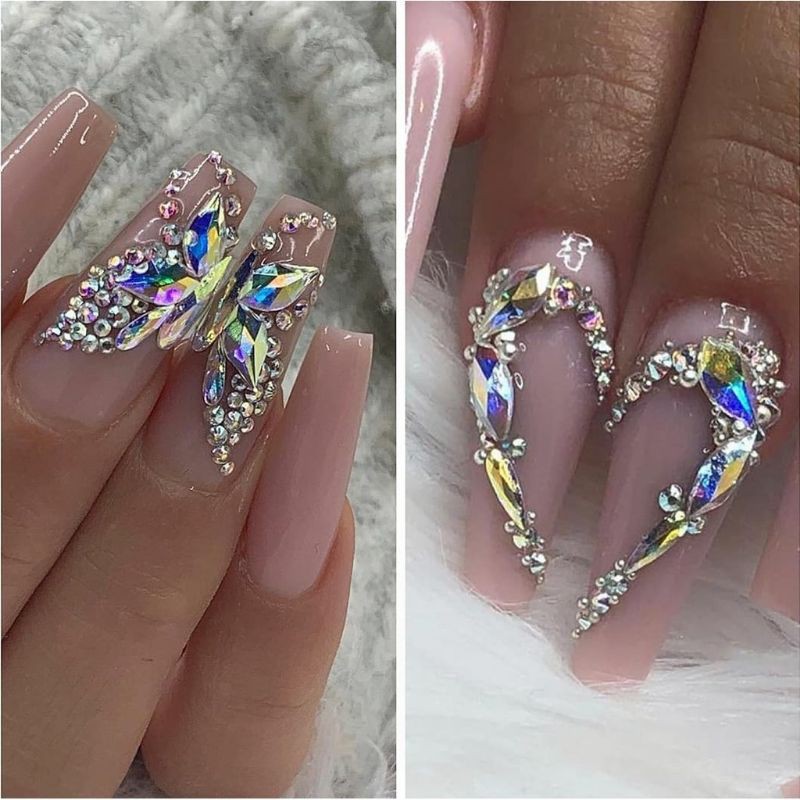đá khối gắn móng 20 viên Nail