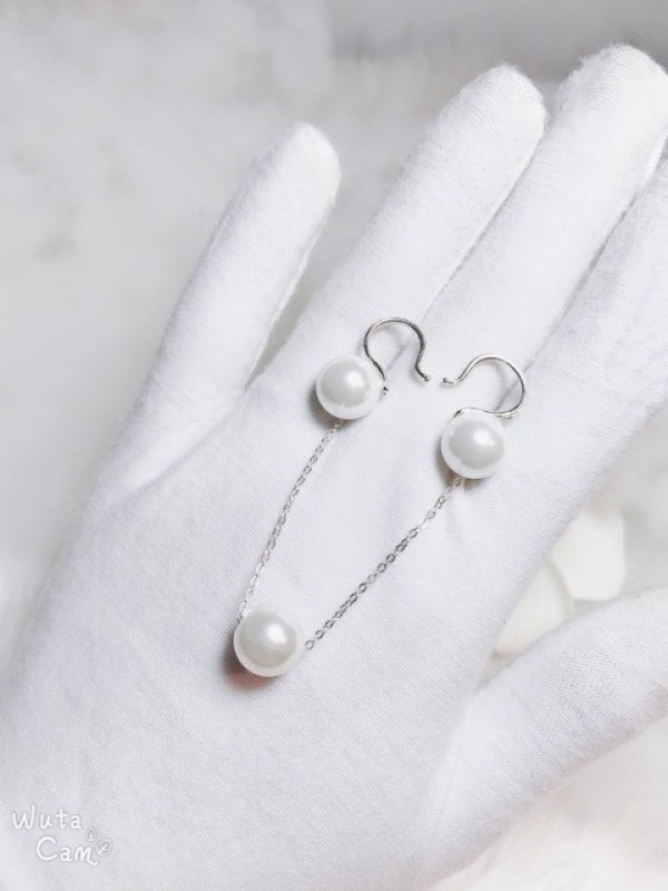 Bộ trang sức bạc ta mặt ngọc trai sang trọng, kiểu dáng tinh tế, thiết kế tỉ mỉ từng chi tiết dễ dàng phối hợp với nhiều trang phục