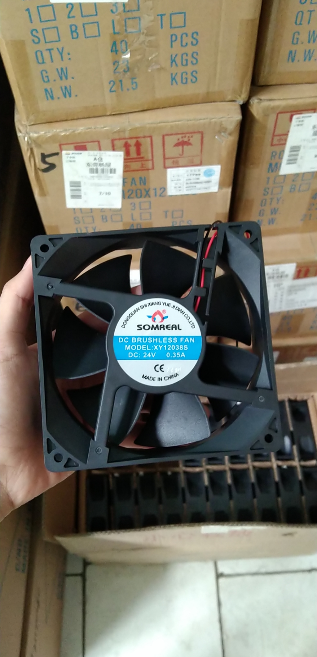 Quạt tản nhiệt 12*12*3.8cm 24V  0.35A