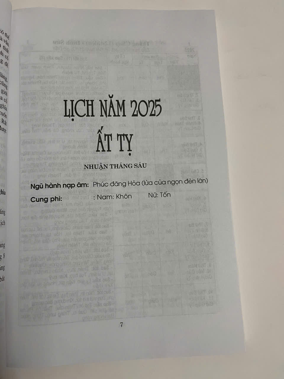 Sách - Âm dương đối lịch 2025 - 2030