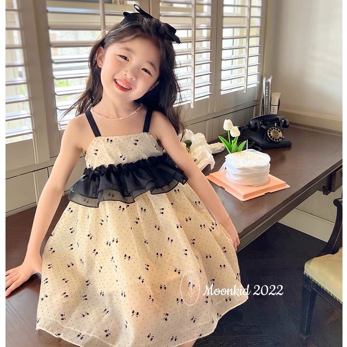 Đầm bé gái 2 dây tơ voan mềm phối bèo đen xhn1161